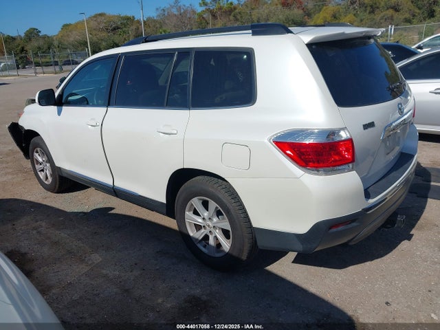 2013 TOYOTA HIGHLANDER 5TDZK3EH9DS103082 Photo 2