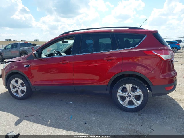 1FMCU0GXXGUA98053 Ford ESCAPE SE
