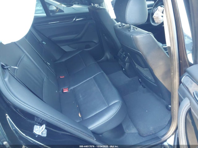 2015 BMW X3 5UXWX9C57F0D46302 Photo 7