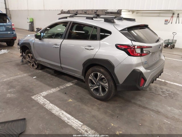 Subaru Crosstrek Premium 2024 JF2GUADC9R8879415 Image 3