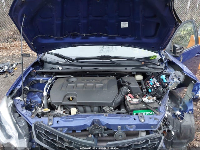 44017119 :رقم المزاد ، 2T1BURHE9FC309711 vin ، 2015 Toyota Corolla S Plus مزاد بيع