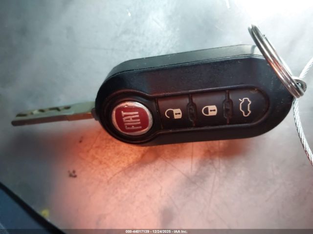 2014 FIAT 500L ZFBCFADH5EZ015519 Photo 10