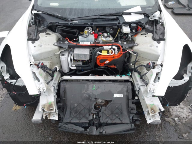 2023 TESLA MODEL 3 5YJ3E1EA8PF652351 Photo 9