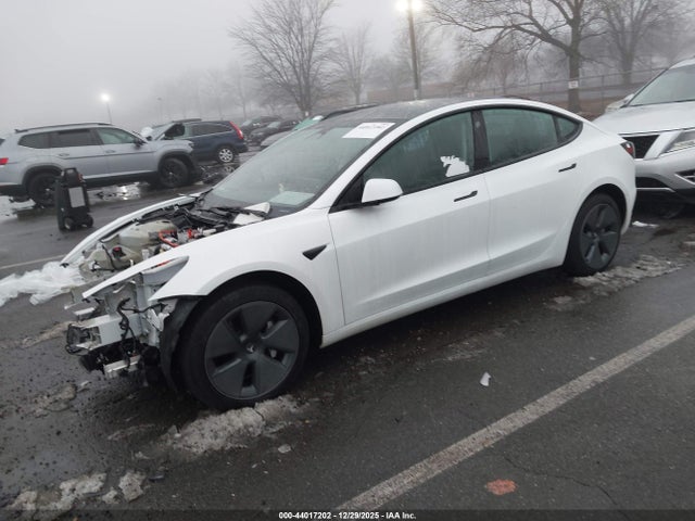 2023 TESLA MODEL 3 5YJ3E1EA8PF652351 Photo 1