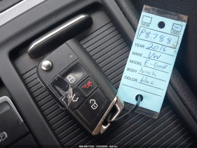2016 VOLKSWAGEN E-GOLF WVWKP7AU0GW906364 Photo 10