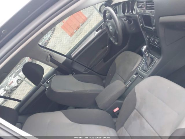 2016 VOLKSWAGEN E-GOLF WVWKP7AU0GW906364 Photo 4