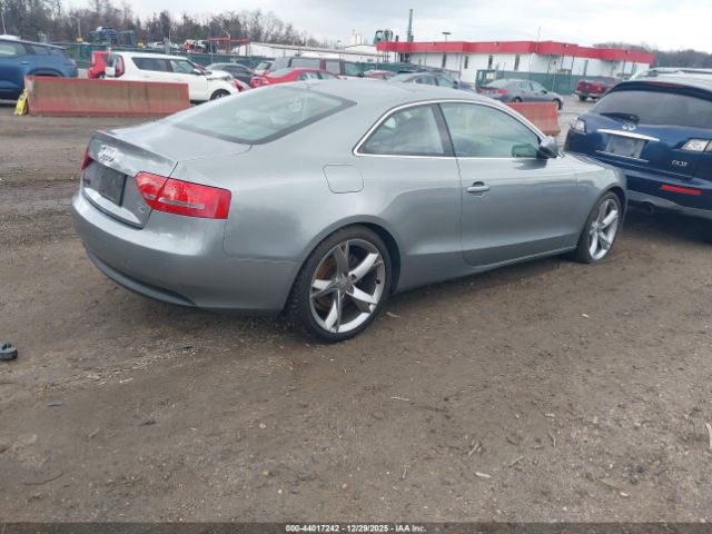 2010 AUDI A5 WAULFAFR5AA041126 Photo 3