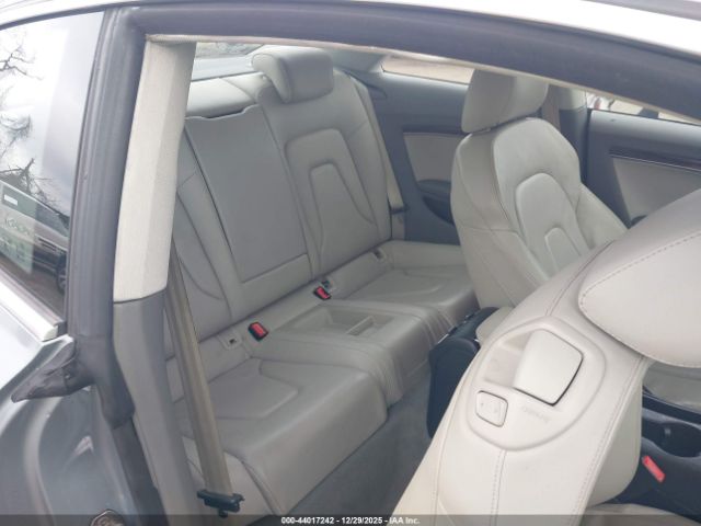 2010 AUDI A5 WAULFAFR5AA041126 Photo 7