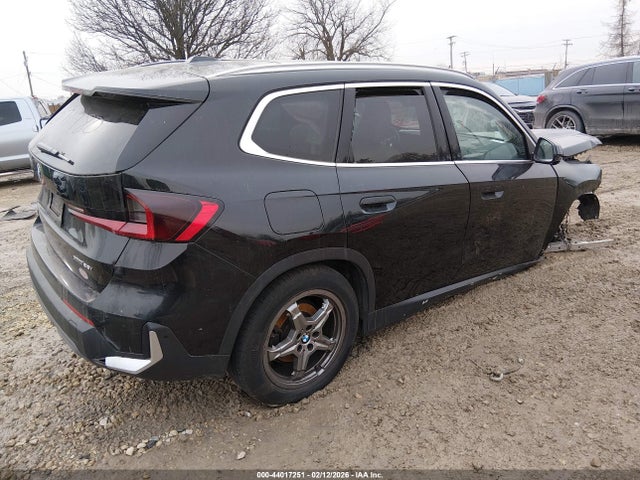 2023 BMW X1 WBX73EF01P5X19249 Photo 3