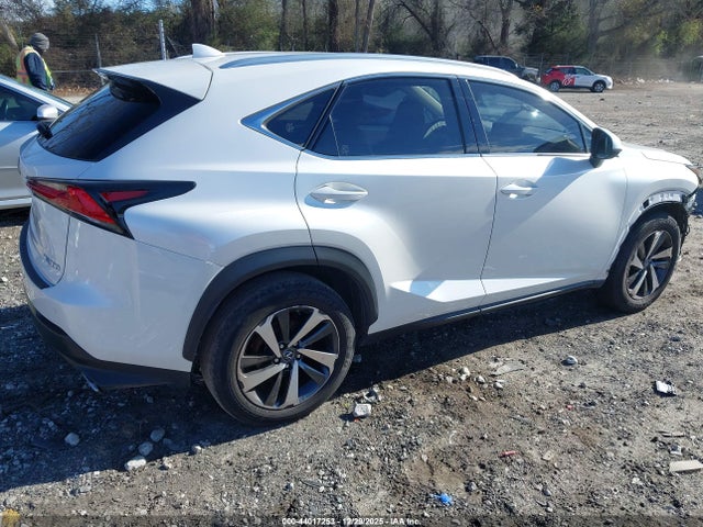 JTJYARBZXK2150637 Lexus NX 300