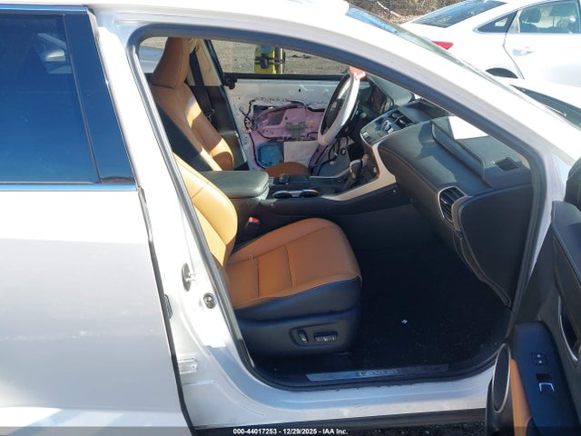 JTJYARBZXK2150637 Lexus NX 300