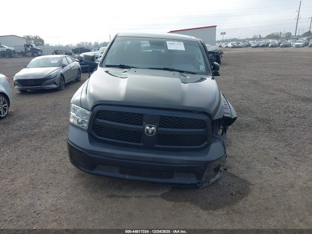 Продаж на аукціоні авто 2020 Ram 1500 Classic Tradesman  4x2 6'4 Box, vin: 1C6RR6FG9LS116527, номер лоту: 44017334