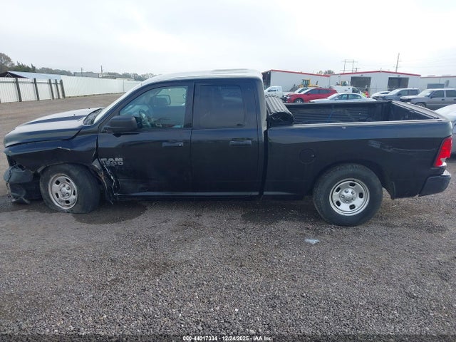 Продаж на аукціоні авто 2020 Ram 1500 Classic Tradesman  4x2 6'4 Box, vin: 1C6RR6FG9LS116527, номер лоту: 44017334