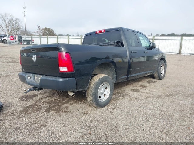 Продаж на аукціоні авто 2020 Ram 1500 Classic Tradesman  4x2 6'4 Box, vin: 1C6RR6FG9LS116527, номер лоту: 44017334