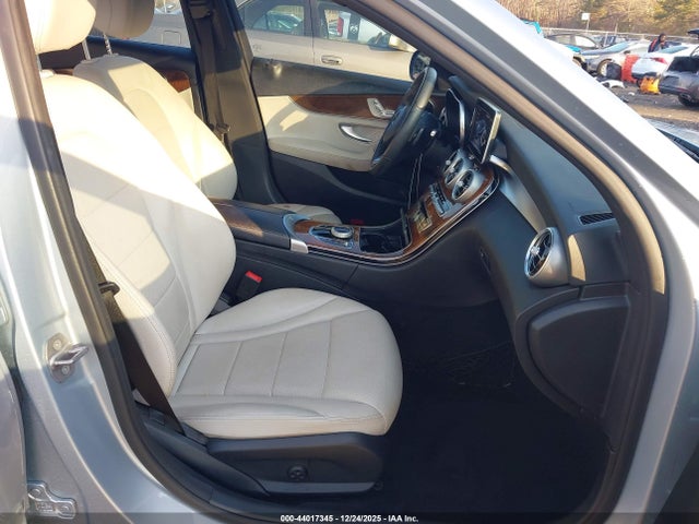 2018 MERCEDES-BENZ C 300 55SWF4JB2JU251815 Photo 4