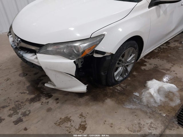 4T1BF1FK1GU216055 Toyota CAMRY SE