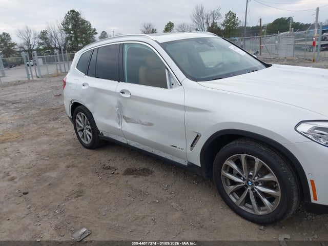 5UXTR9C5XJLC73589 BMW X3 Xdrive30i