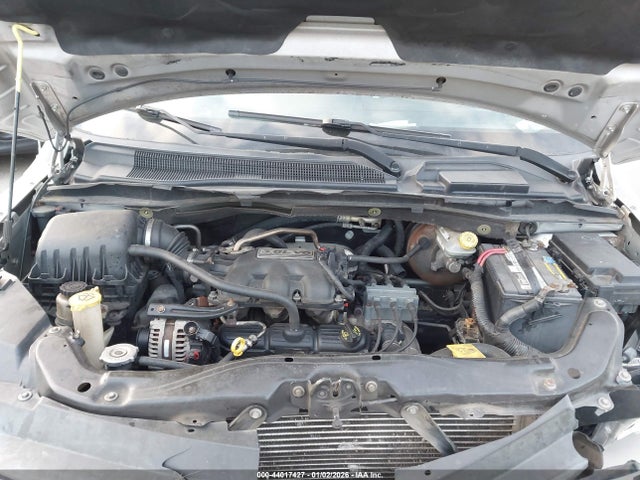 Auction sale of the 2010 Volkswagen Routan Se, vin: 2V4RW3D18AR262758, lot number: 44017427