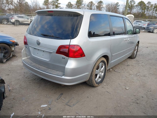 Auction sale of the 2010 Volkswagen Routan Se, vin: 2V4RW3D18AR262758, lot number: 44017427