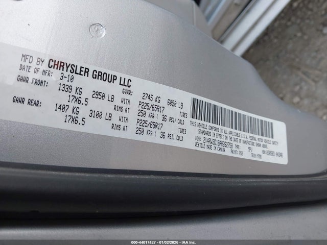 Auction sale of the 2010 Volkswagen Routan Se, vin: 2V4RW3D18AR262758, lot number: 44017427