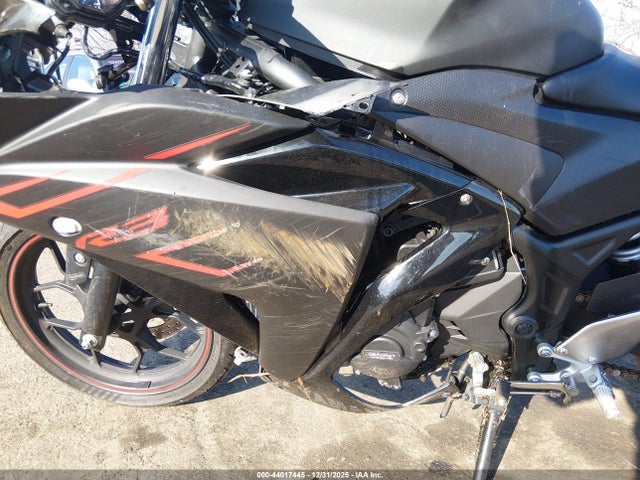 MH3RH15Y1HK002457 Yamaha Yzfr3 A