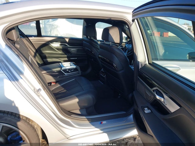 2018 BMW 750I WBA7F0C56JGM23207 Photo 7