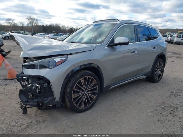 2024 BMW X1 WBX73EF02R5Y47373 Photo 1