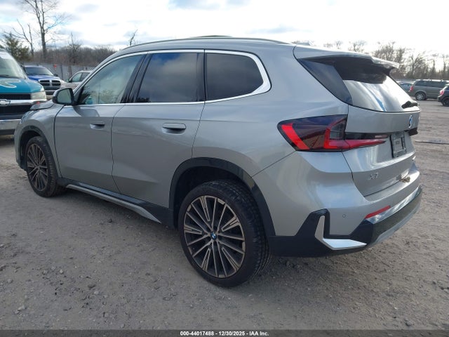 2024 BMW X1 WBX73EF02R5Y47373 Photo 2