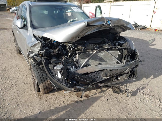 2024 BMW X1 WBX73EF02R5Y47373 Photo 5