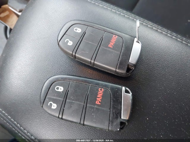 2022 DODGE DURANGO 1C4RDHAG8NC173096 Photo 10