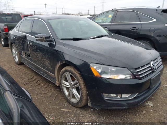 2015 VOLKSWAGEN PASSAT 1VWCM7A35FC046012