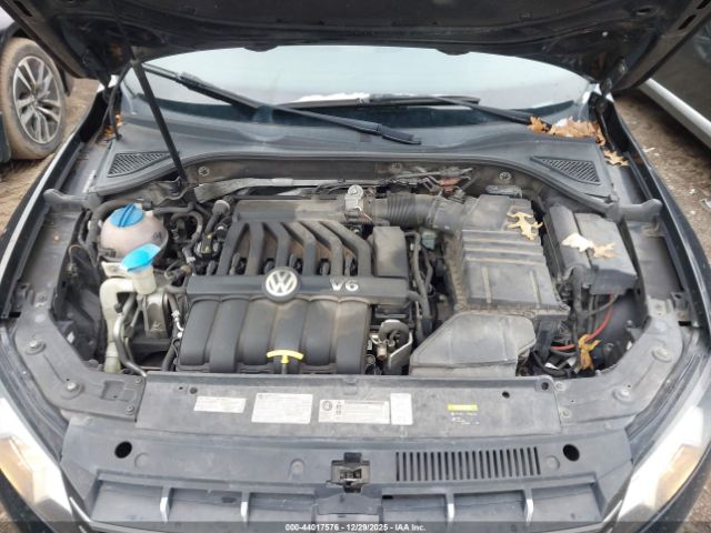 2015 VOLKSWAGEN PASSAT 1VWCM7A35FC046012 Photo 9