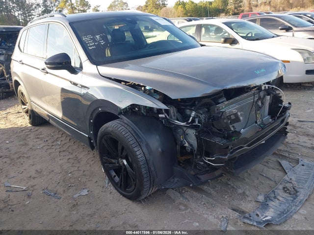 2023 VOLKSWAGEN TIGUAN 3VVCB7AX1PM122046