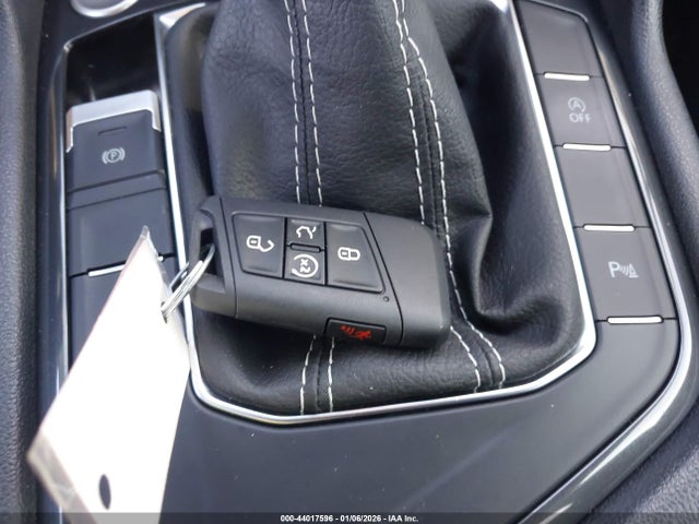 2023 VOLKSWAGEN TIGUAN 3VVCB7AX1PM122046 Photo 10