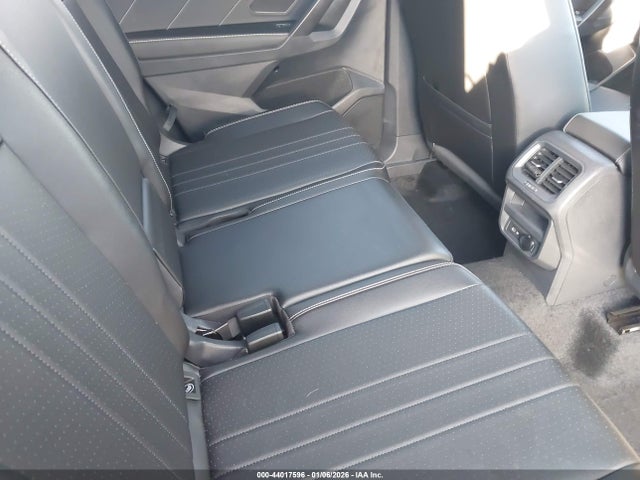 2023 VOLKSWAGEN TIGUAN 3VVCB7AX1PM122046 Photo 7