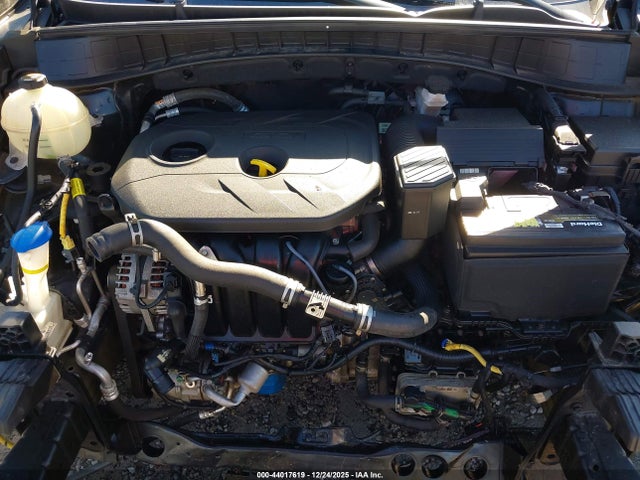 KM8J23A45JU783761 Hyundai TUCSON SE