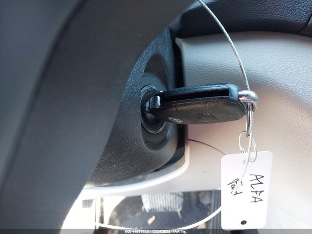 KM8J23A45JU783761 Hyundai TUCSON SE
