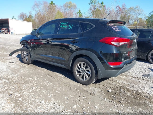 KM8J23A45JU783761 Hyundai TUCSON SE
