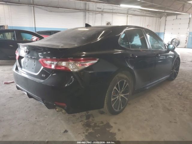 2020 TOYOTA CAMRY 4T1G11AKXLU347295 Photo 3