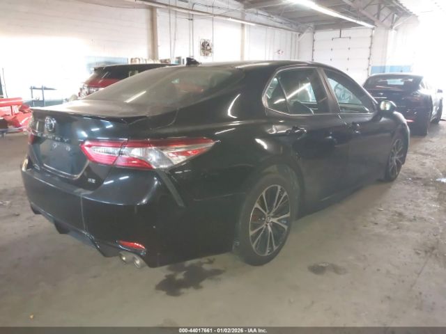 2020 TOYOTA CAMRY 4T1G11AK3LU916925 Photo 3