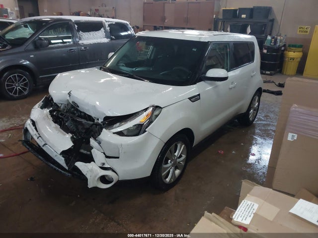 KIA SOUL + 2016 KNDJP3A56G7828437 Image 2