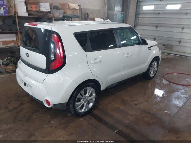 KIA SOUL + 2016 KNDJP3A56G7828437 Image 4
