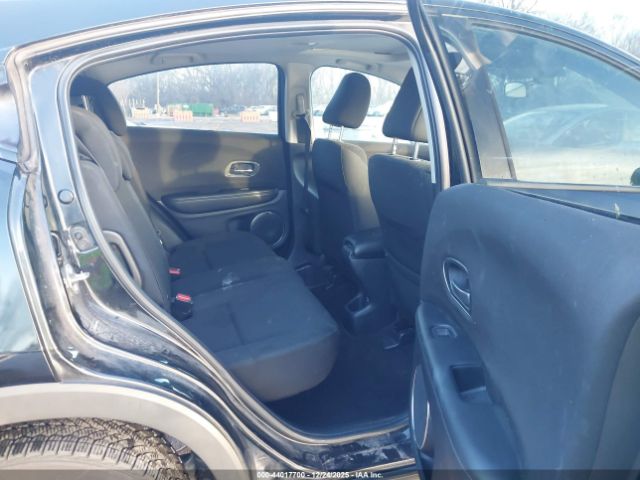 2018 HONDA HR-V 3CZRU5H56JM718864 Photo 7