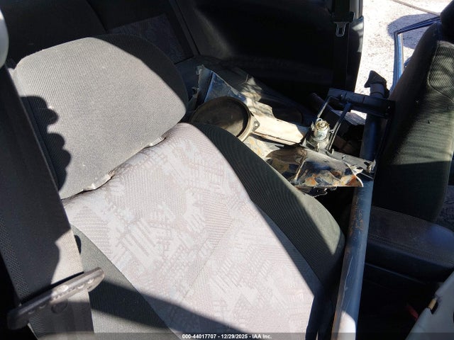 Aukcja sprzedaży 2001 Mitsubishi Mirage De, vin: JA3AY11AX1U002938, numer aukcji: 44017707