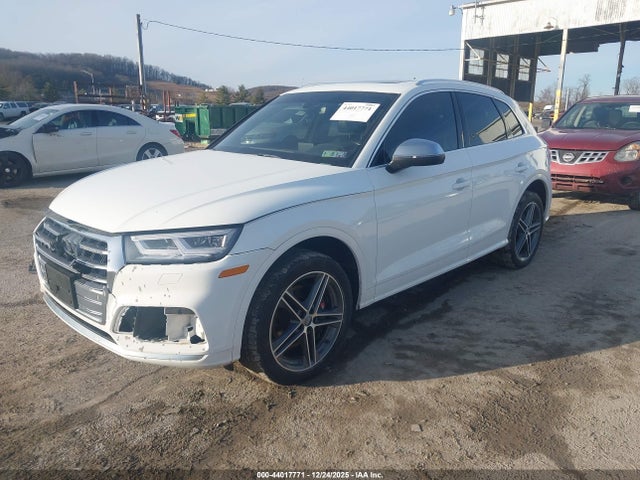 2019 AUDI SQ5 WA1A4AFY2K2133257 Photo 1