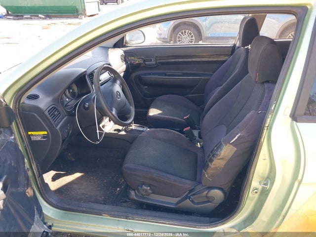 2010 HYUNDAI ACCENT KMHCM3AC2AU159393 Photo 4