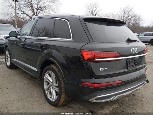 2020 AUDI Q7 WA1LXAF74LD002618 Photo 2