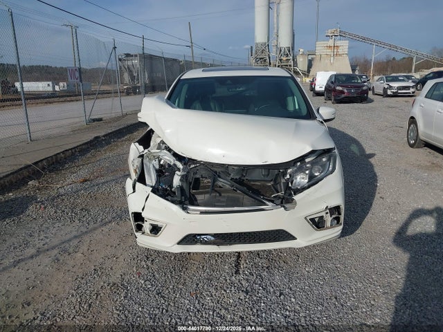 44017790 :رقم المزاد ، 5FNRL6H72KB088704 vin ، 2019 Honda Odyssey Ex-l مزاد بيع