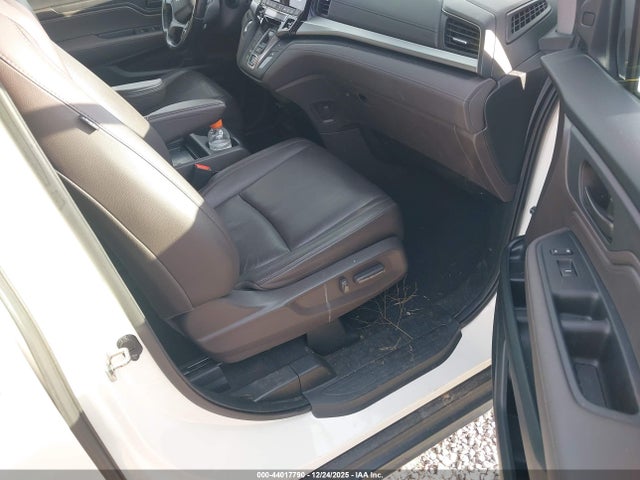 44017790 :رقم المزاد ، 5FNRL6H72KB088704 vin ، 2019 Honda Odyssey Ex-l مزاد بيع