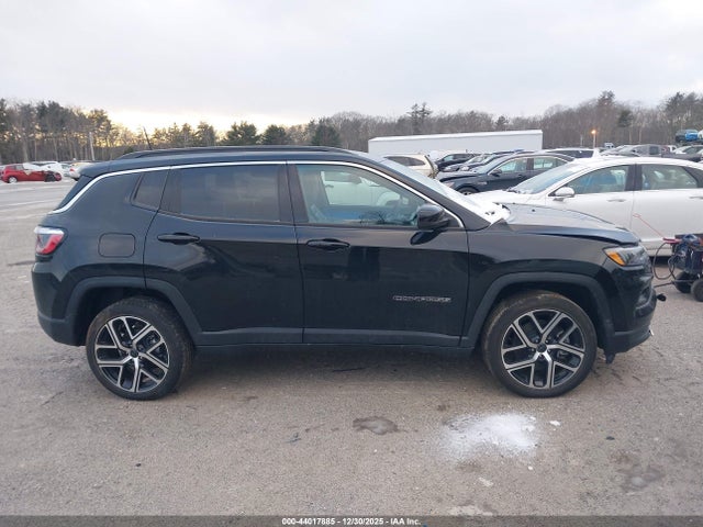 Jeep Compass Limited 4x4 2025 3C4NJDCN4ST610104 Image 13